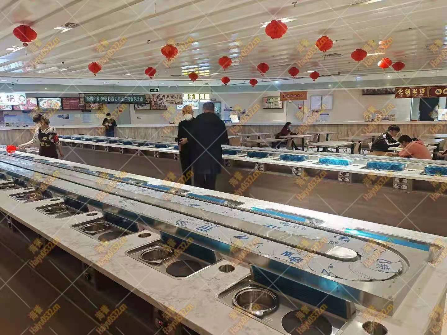 旋轉(zhuǎn)小火鍋機器多少錢一臺